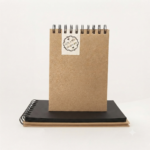 Sketchbook 13,3 x 19,5 cm Capa Kraft com 35 folhas Preta 180gr
